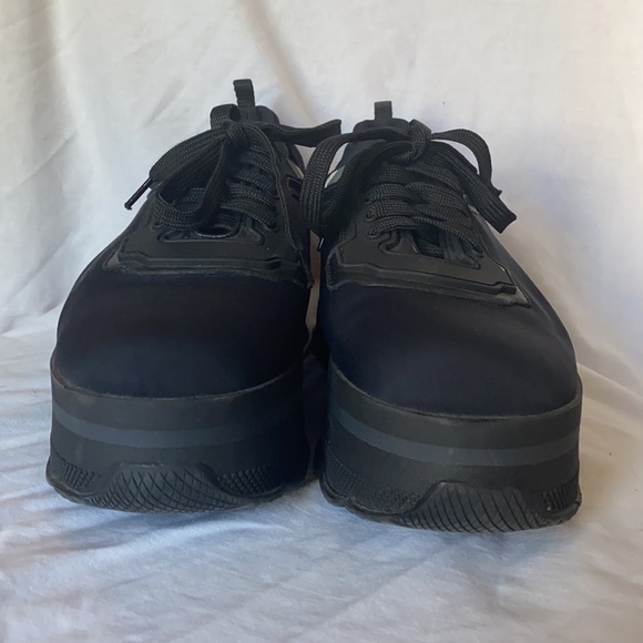 Authentic Prada black platform sneakers - Picture 5 of 9